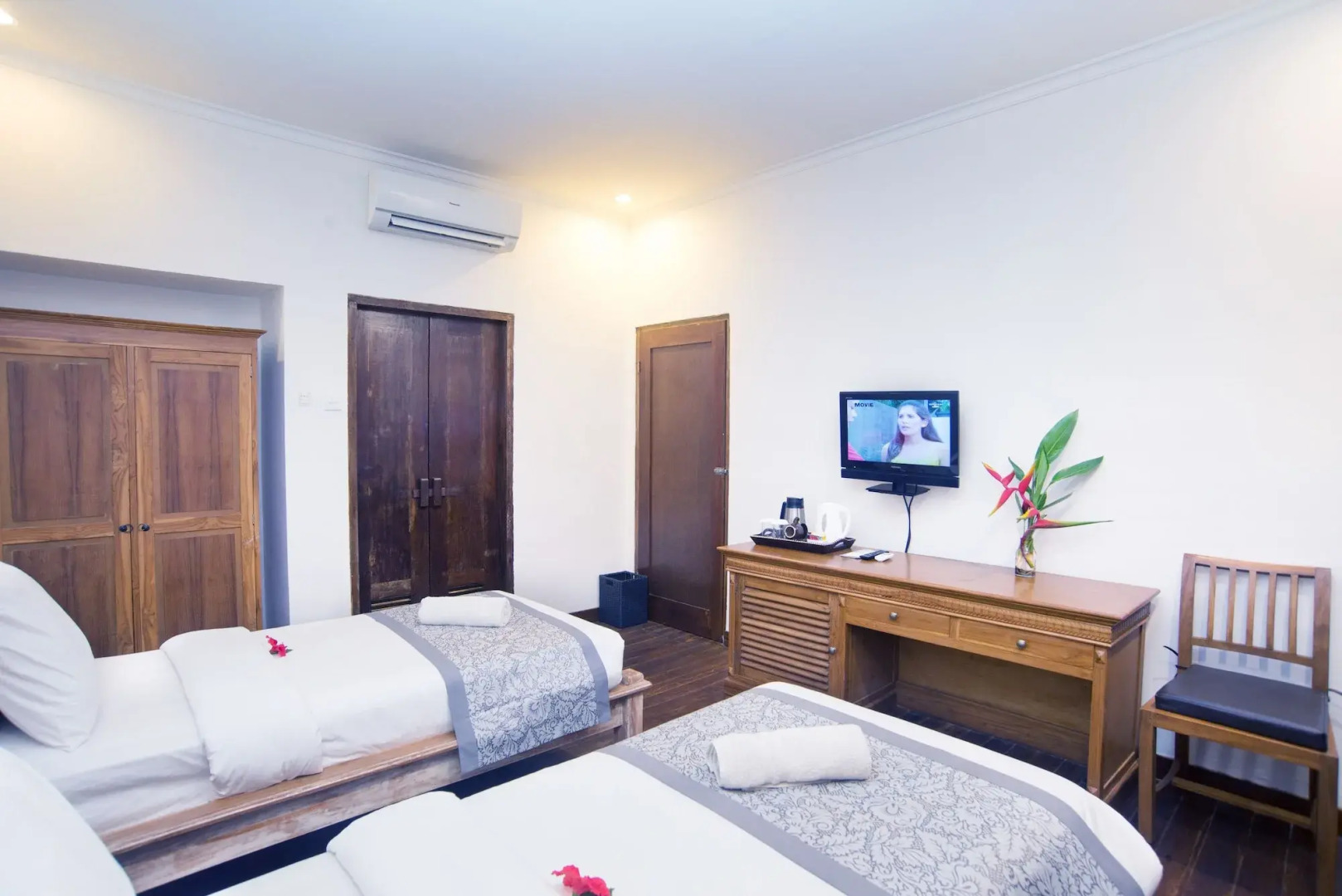 Royal Regantris Villa Karang