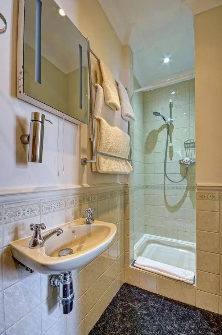 Sidegate Guest House