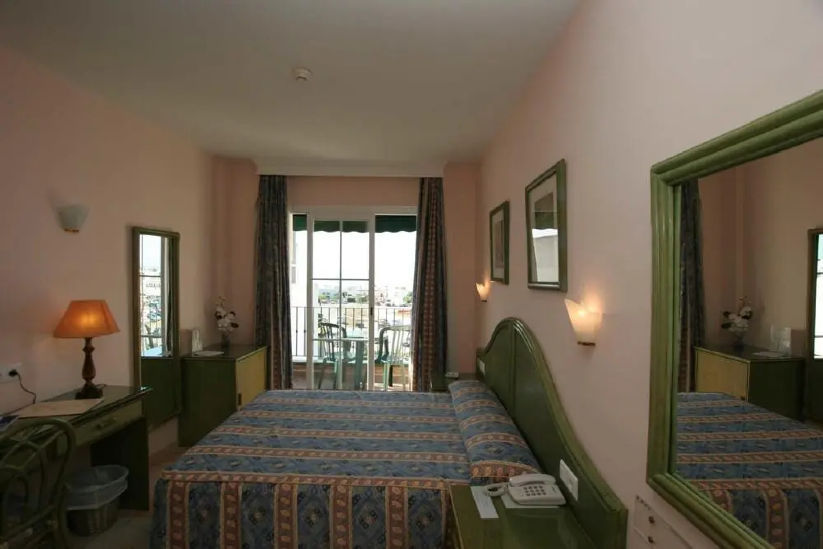 Sibarys Hotel Boutique