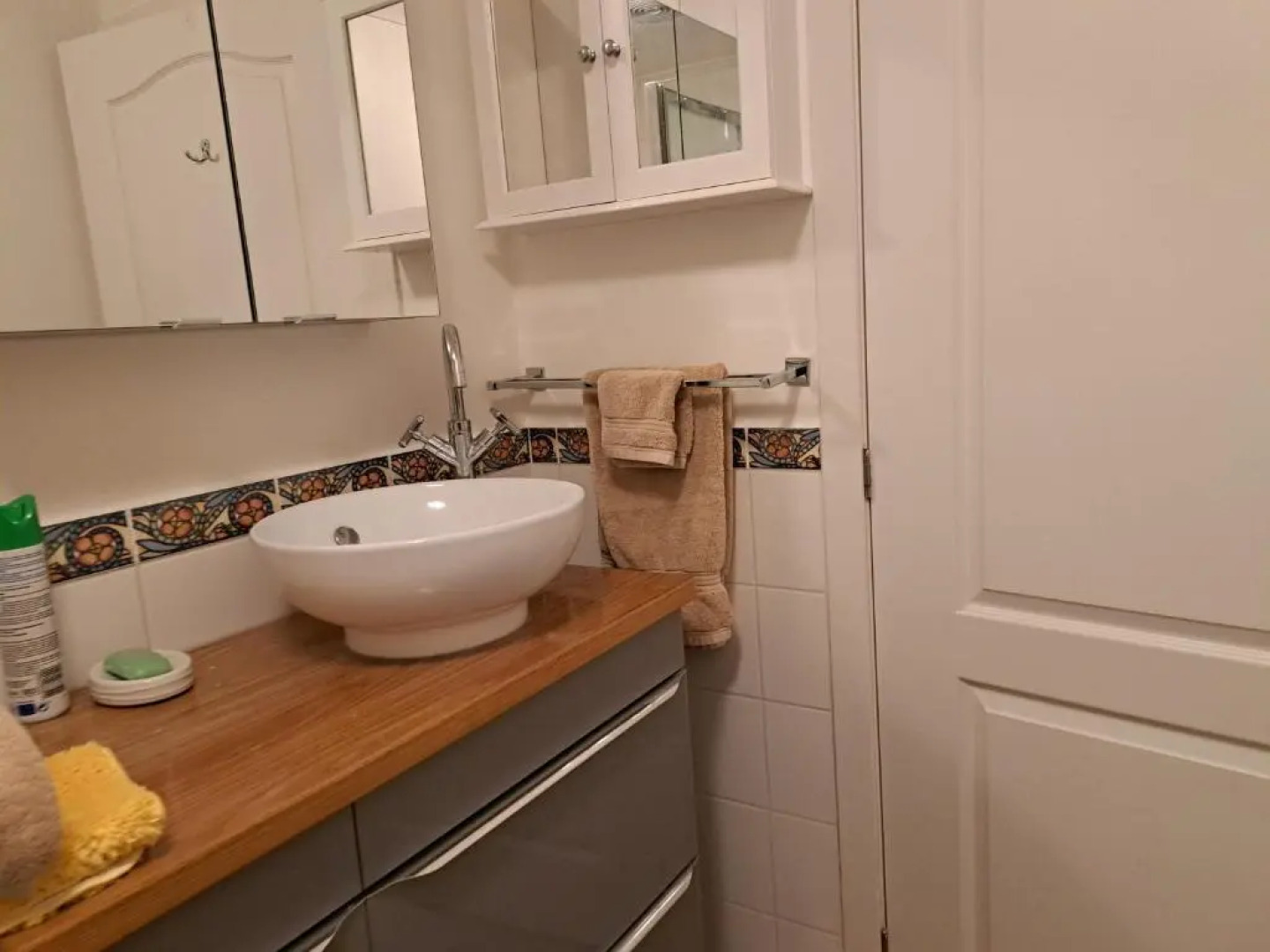 Lilyoak Bed & Breakfast