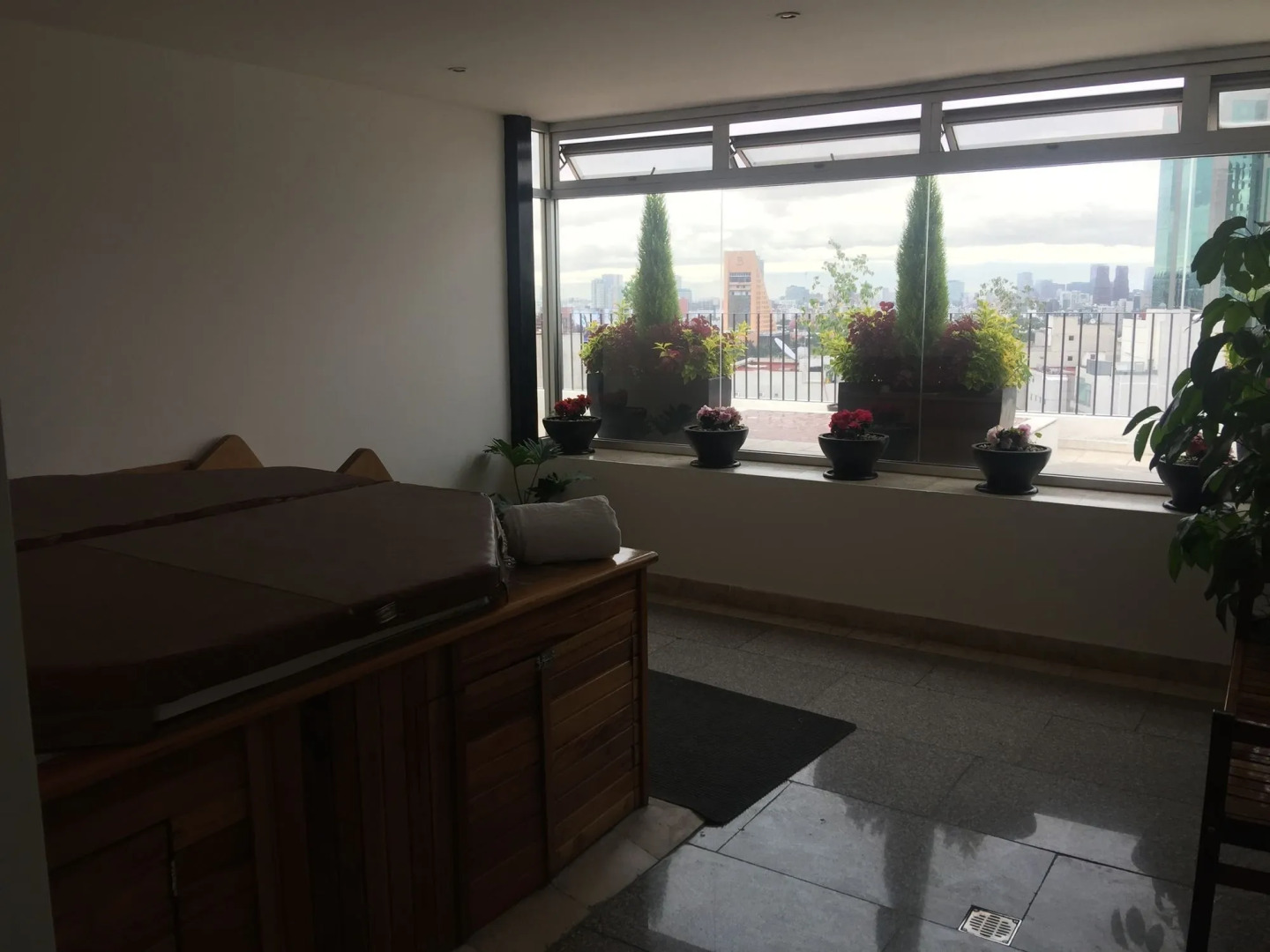 St Isidro Suites Corporate Housing SPA & Wellness Center