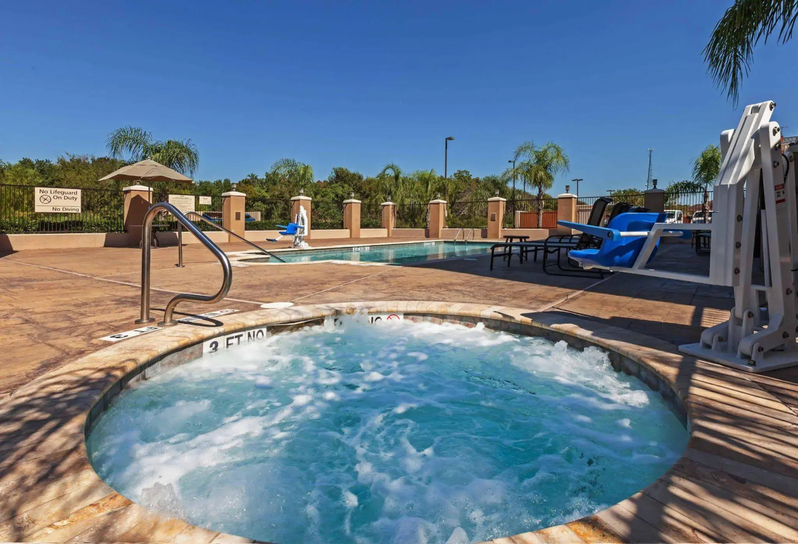Hampton Inn & Suites Lake Jackson-Clute