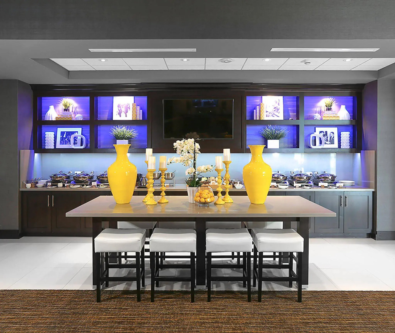 Holiday Inn Hotel & Suites East Peoria by IHG