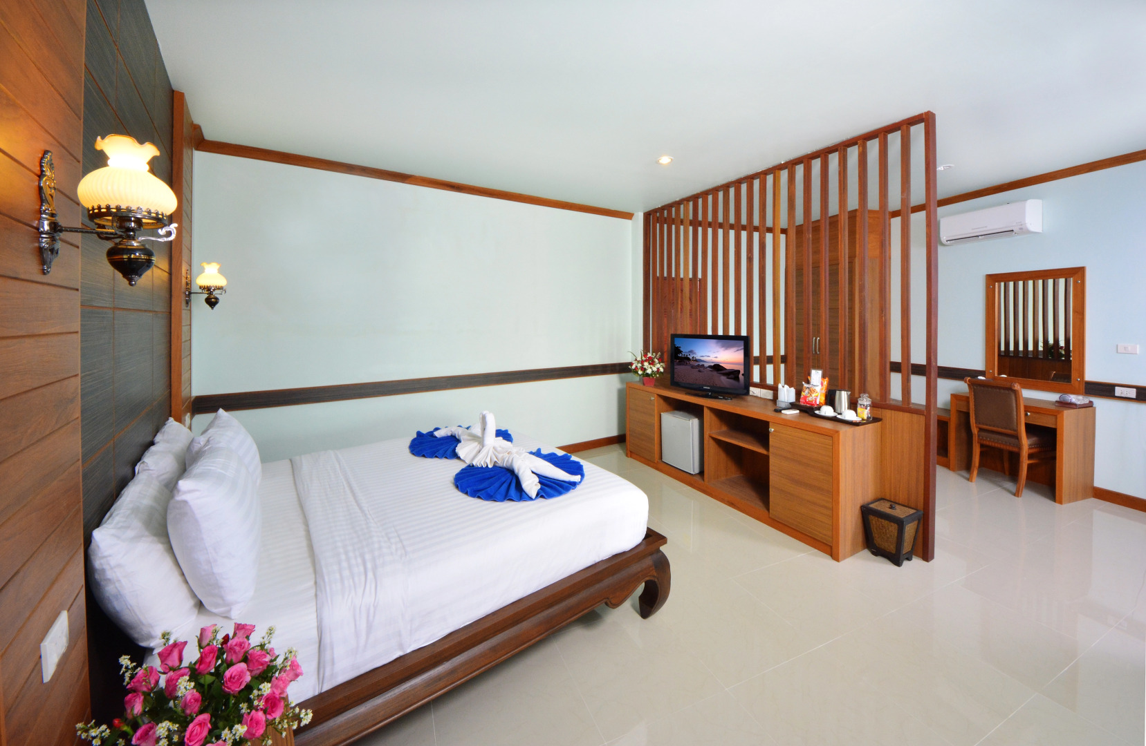 Haad Yao Bayview Resort & Spa