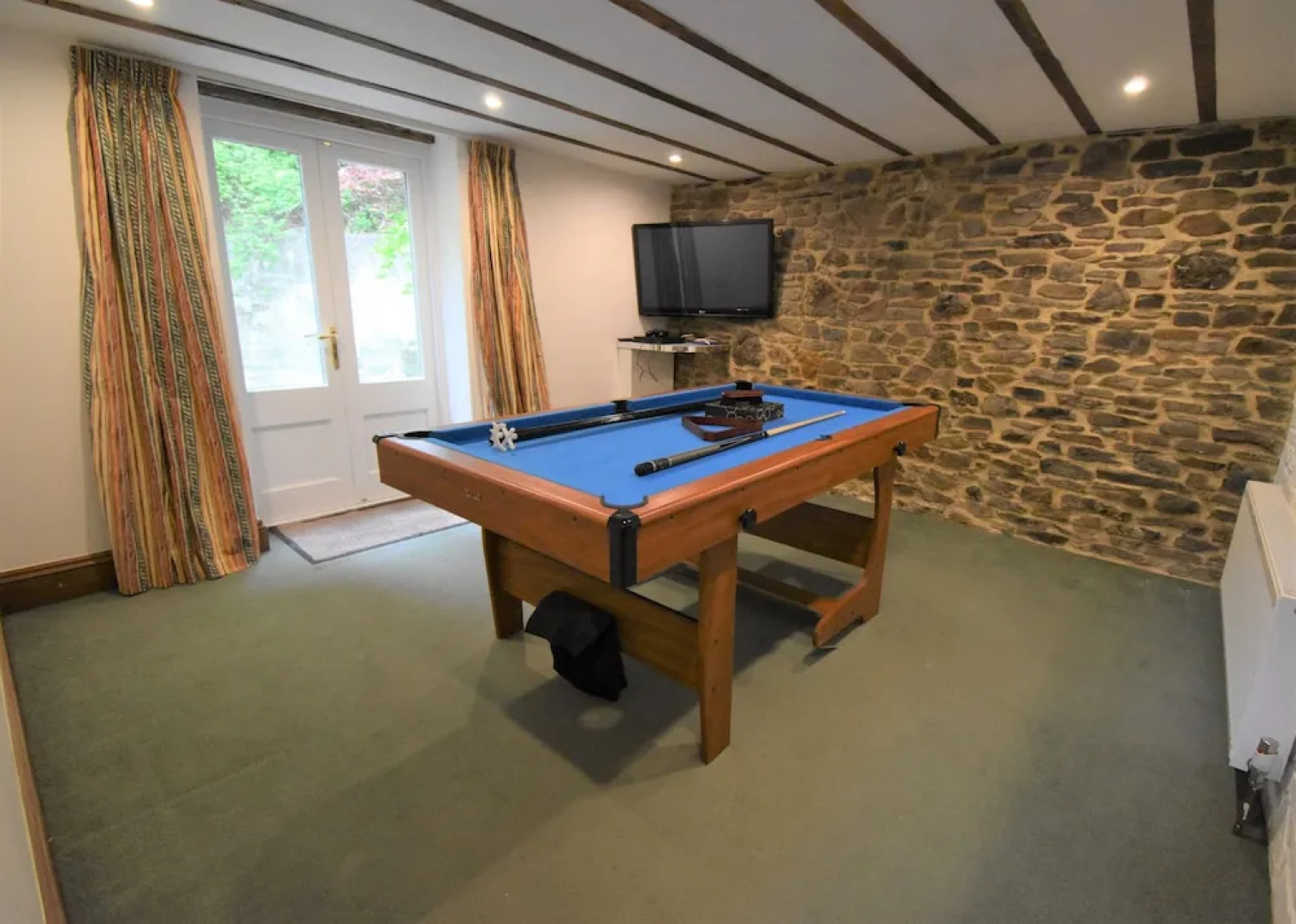 Stunning 6-bed House With Huge Garden on Dartmoor