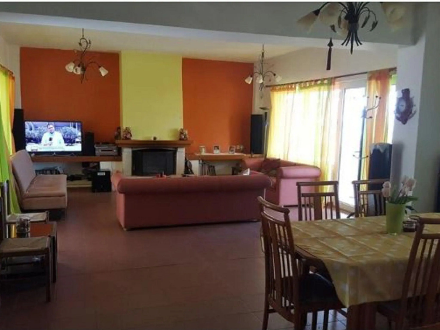 Villa in Hersonissos With Lush Garden