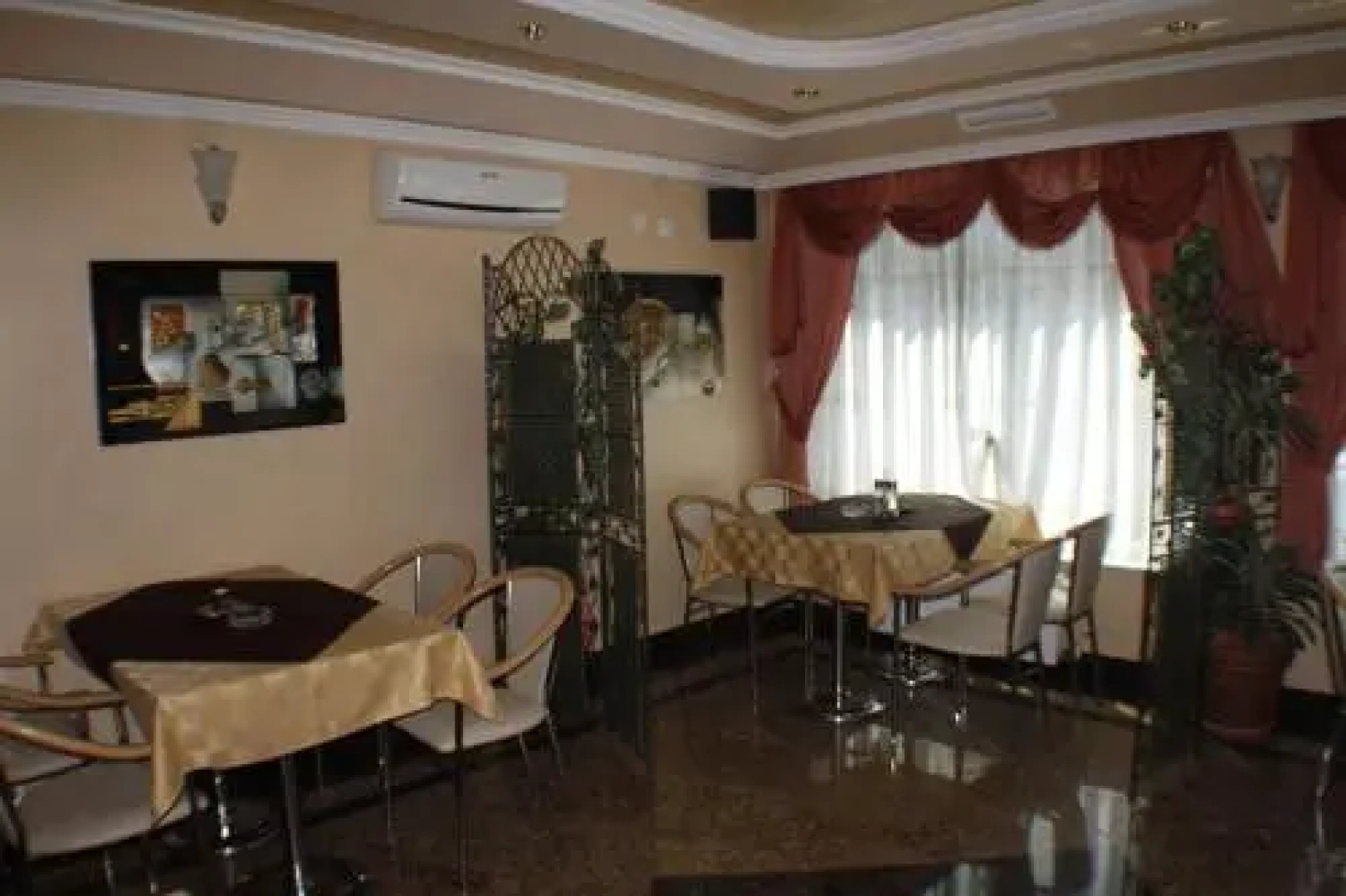 Pension Restaurant Atos