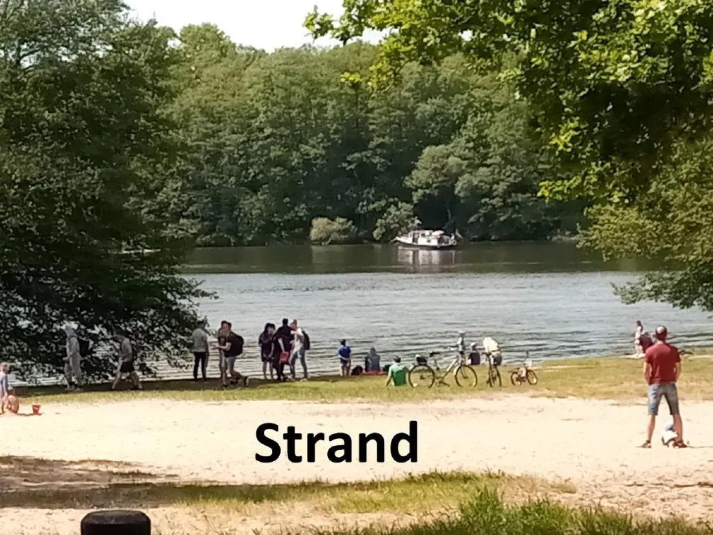 Ritter Rost Bungalow in Oranienburg am weißen Strand