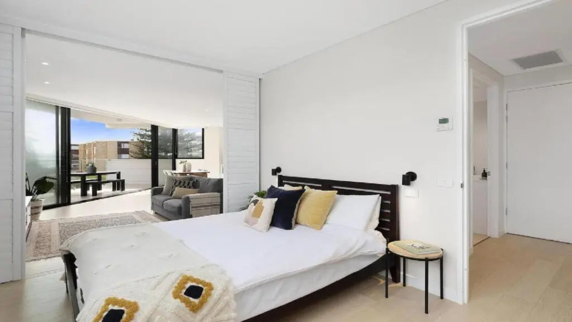 Rockpool 101 - In the heart of Terrigal