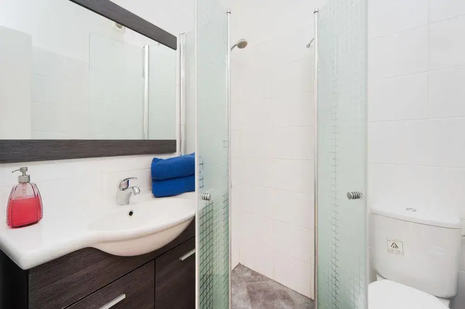 Sea N' Rent - Bar Kokchva Street