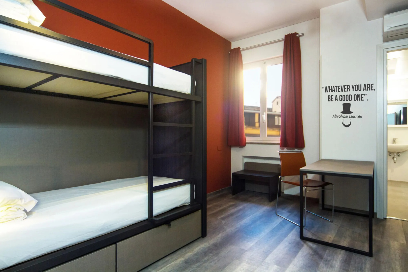 The RomeHello - Hostel