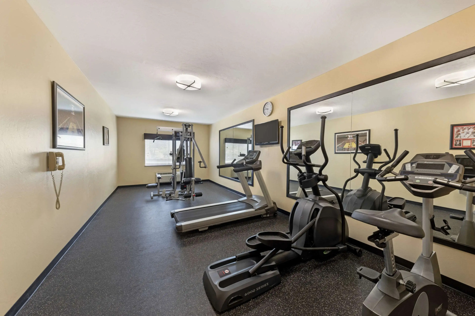 Best Western Greentree Inn & Suites