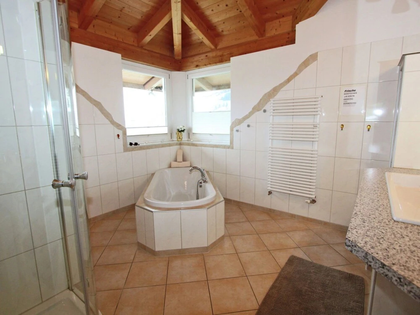 Luxurious Villa in Alpine Meadows in Kolsassberg