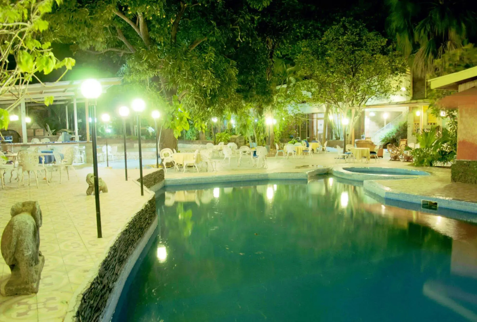 Hotel Cesar - Restaurante Bruciato