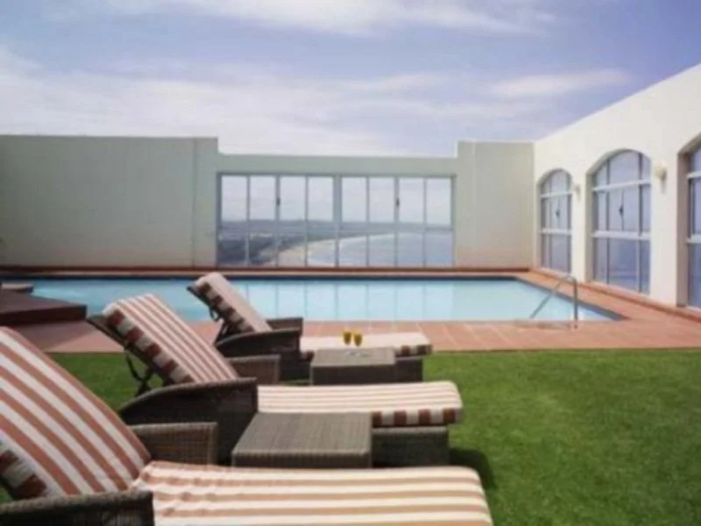 Southern Sun Northbeach Hotel