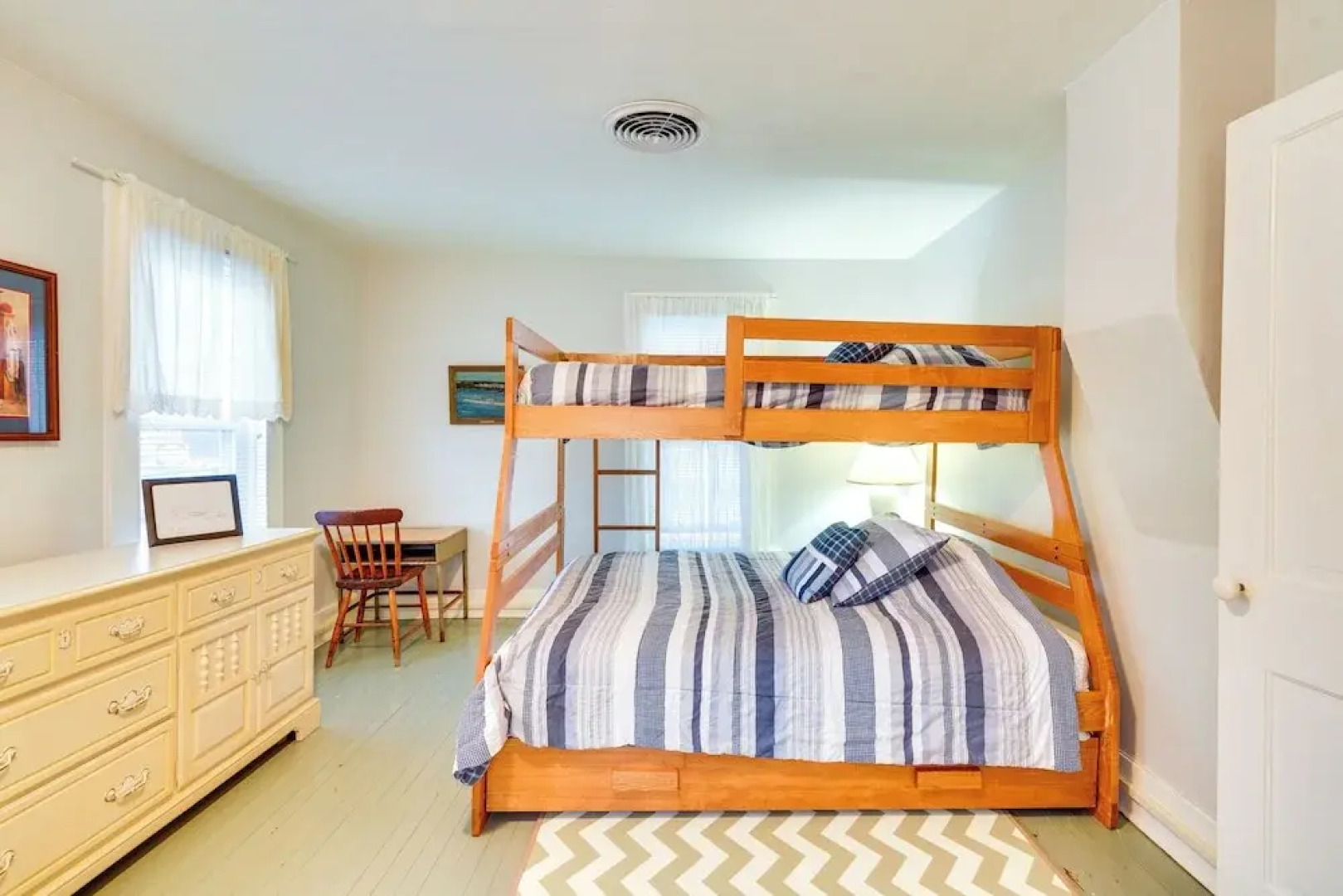 Centrally Located Retreat Near Chautauqua Lake