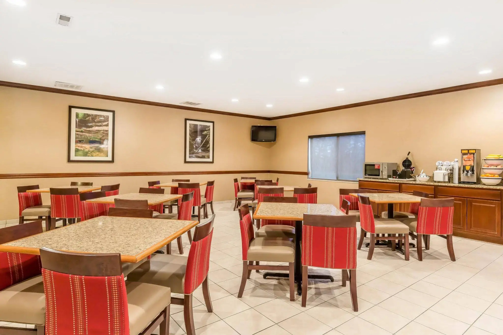 Comfort Inn & Suites