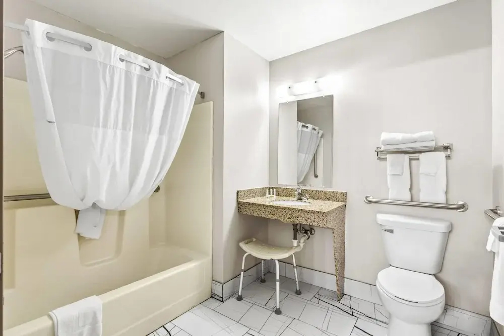 Days Inn Mitchell Sd