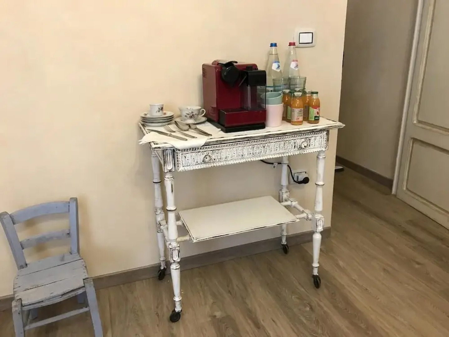 Tra i Campi Di Papaveri