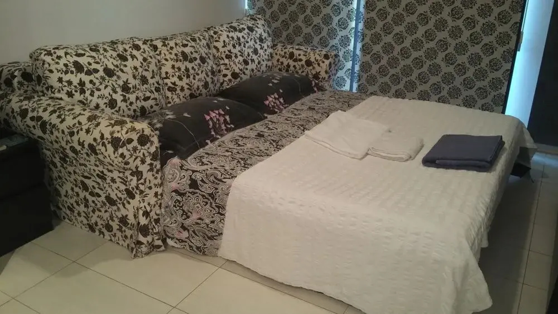 Green Valley Modern Studio