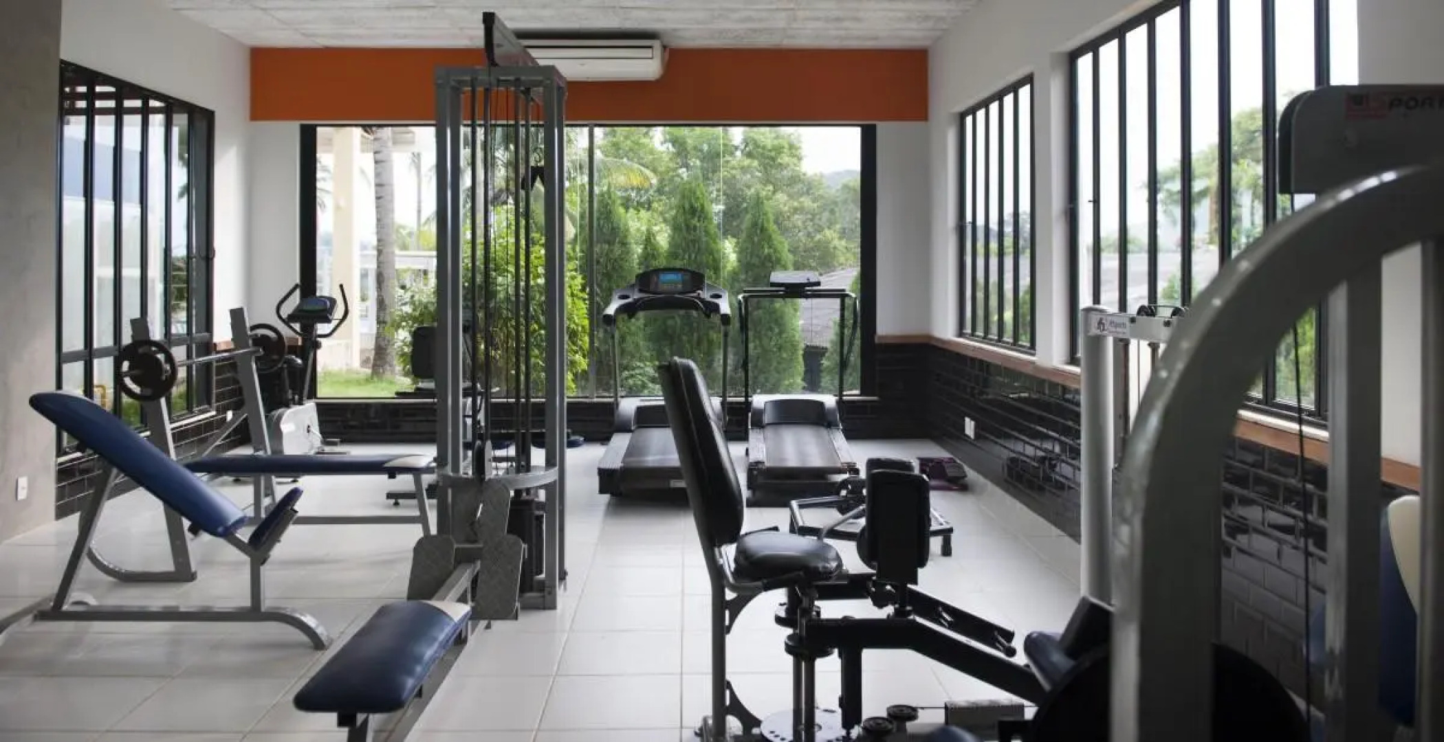 Flamboyant Hotel & Convention