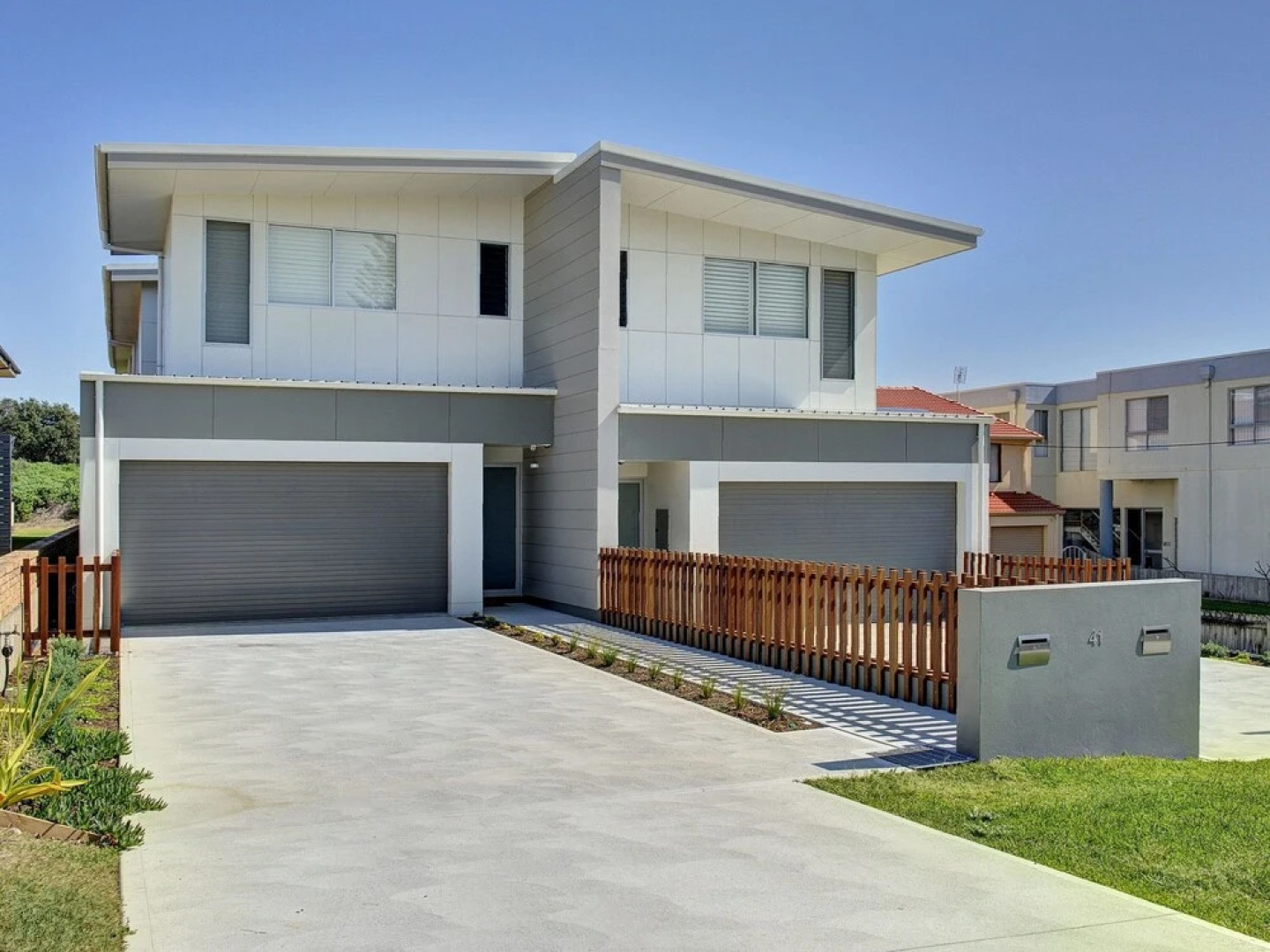 Seas the Day, 41B Ocean Avenue