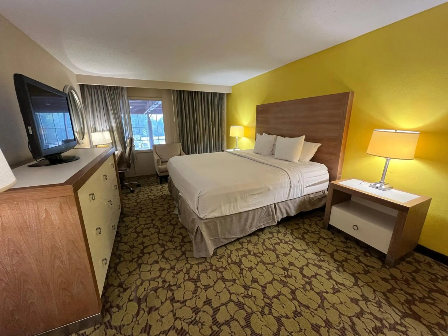 Ramada Plaza & Conf Center by Wyndham Charlotte Airport