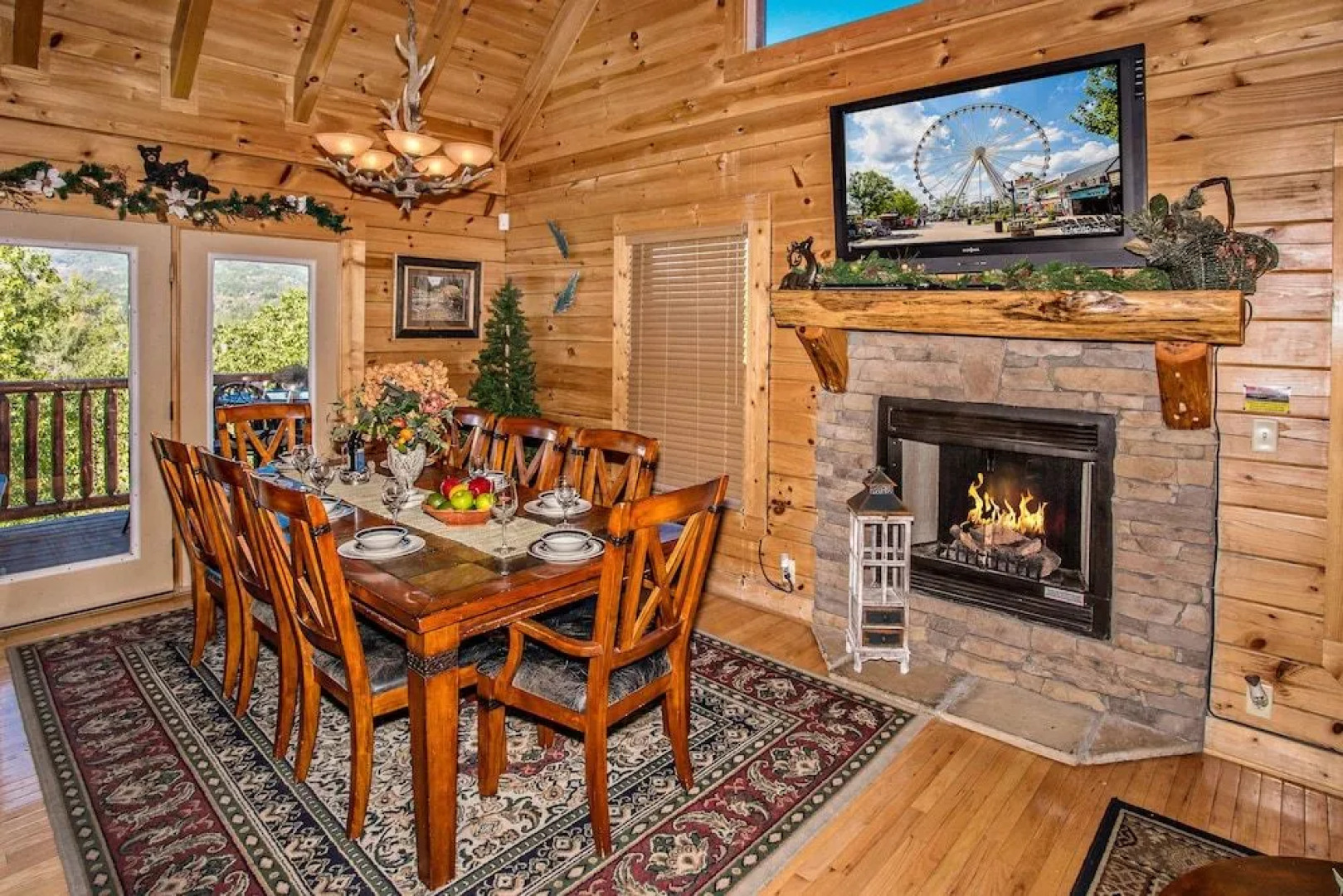 Knockin' On Heaven's Door - 5 Br cabin by RedAwning