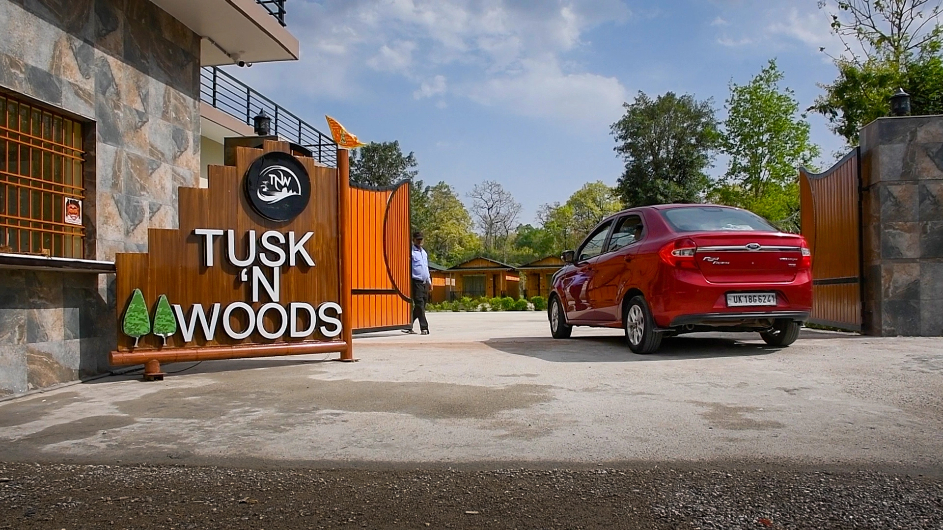Pumpkin Hotel's Tusk N Woods