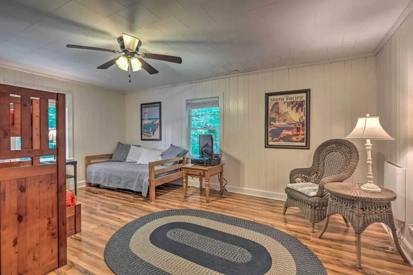 Near Hiking: Roaring Gap Retreat w/ Fire Pit!