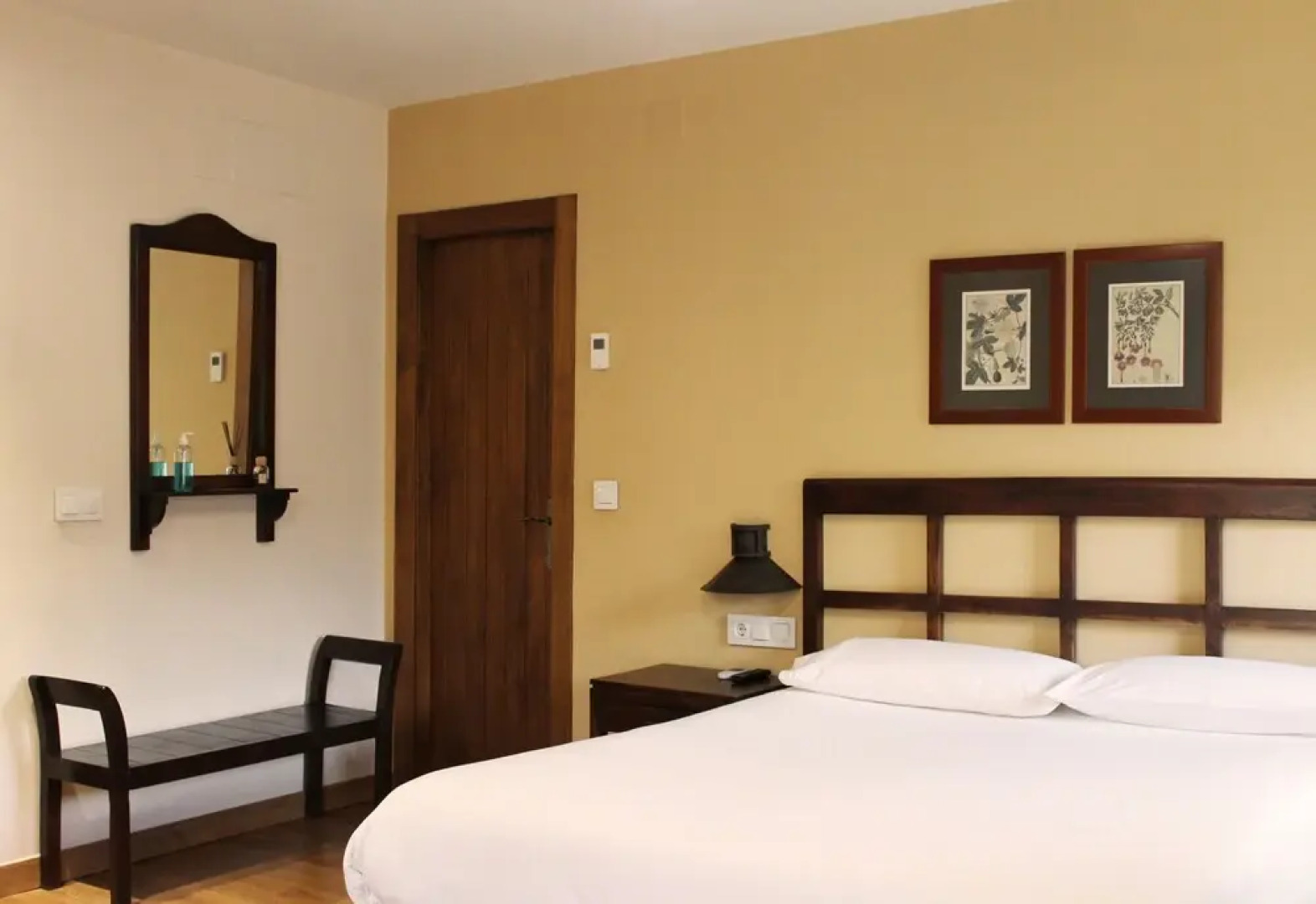 Los Corrales De Soto