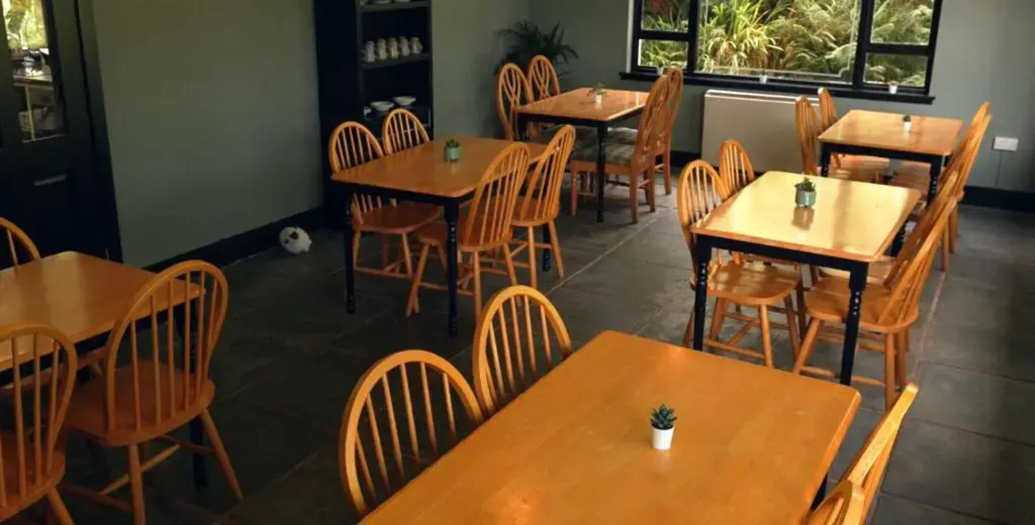 Ben Lettery Connemara Hostel