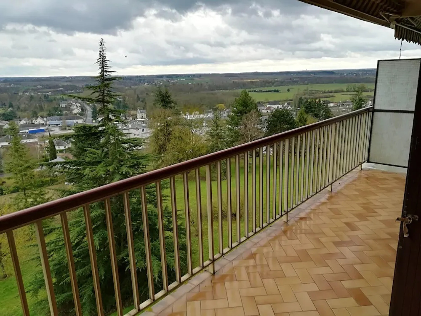 Apartment With one Bedroom in Montrichard Val de Cher, With Wonderful