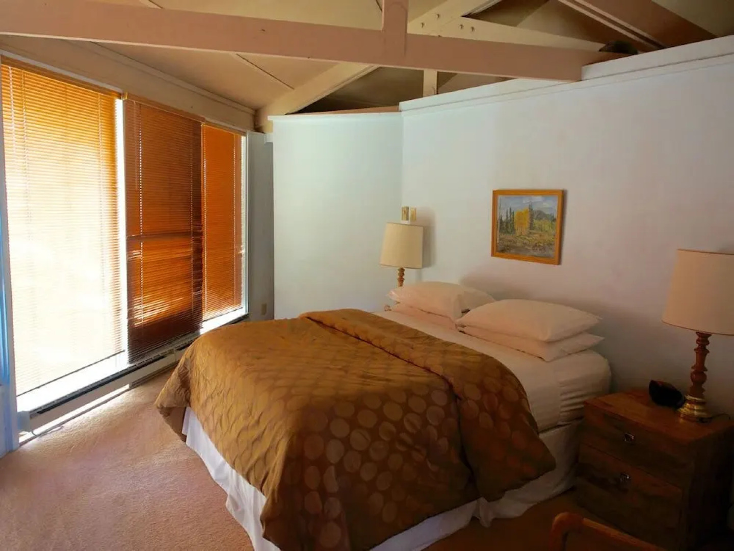 Treehouse Hot Springs - 5 Br Home