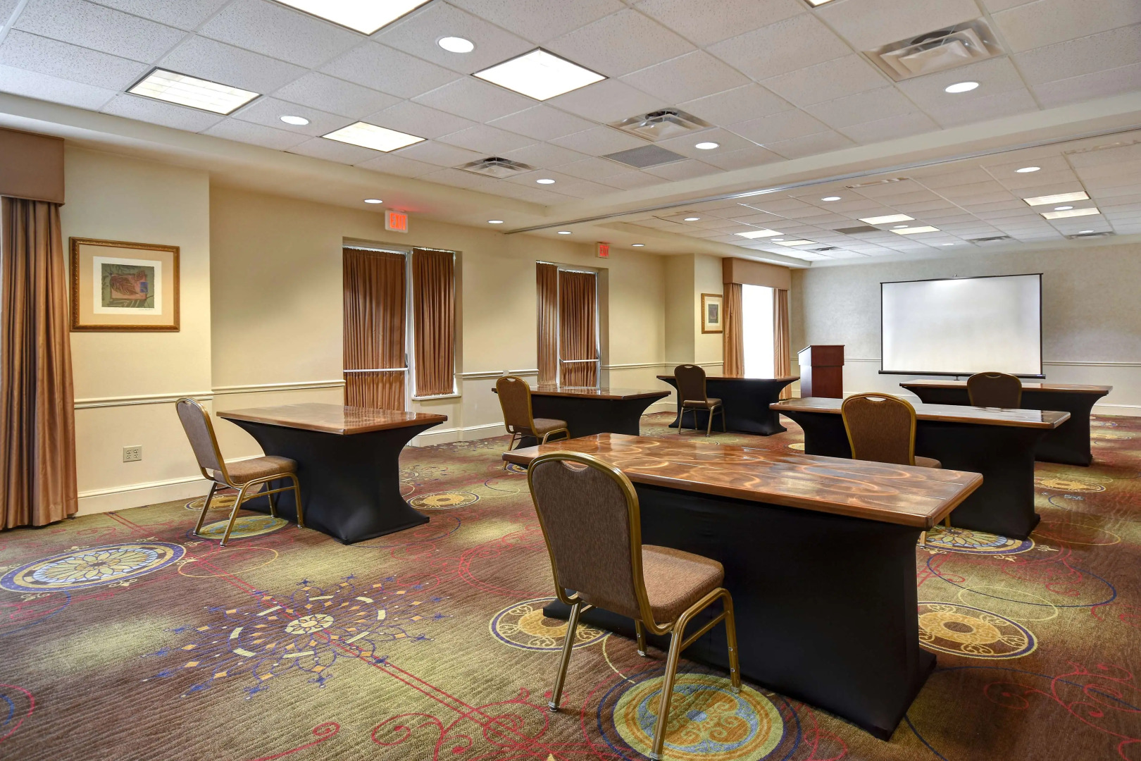 Hilton Garden Inn Detroit Metro Airport