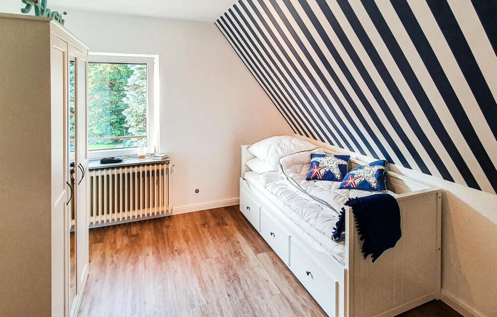 Awesome Home in Friedrichskoog With 3 Bedrooms and Wifi