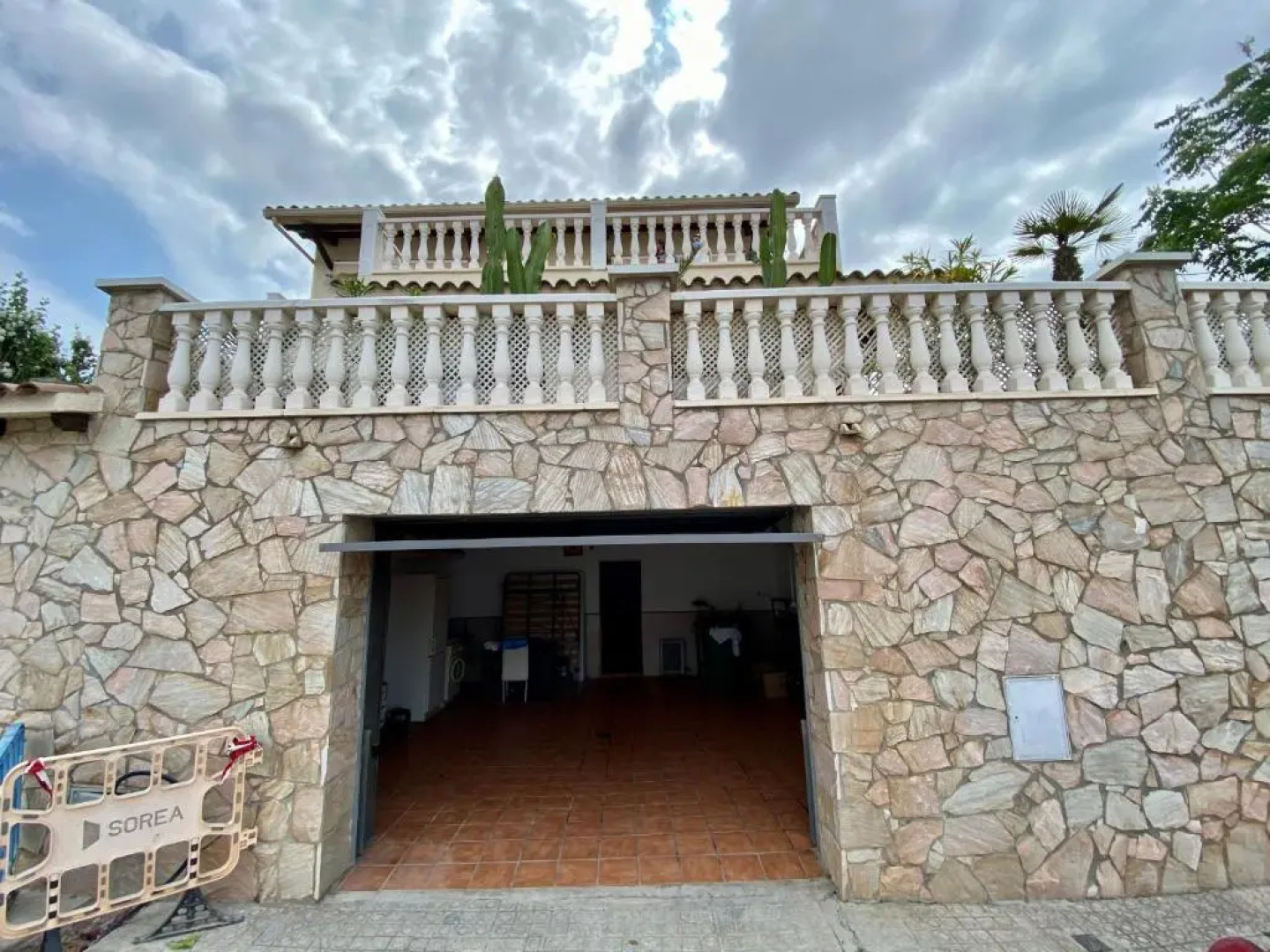 KARMA HOUSE by hlclub HUTB-17367