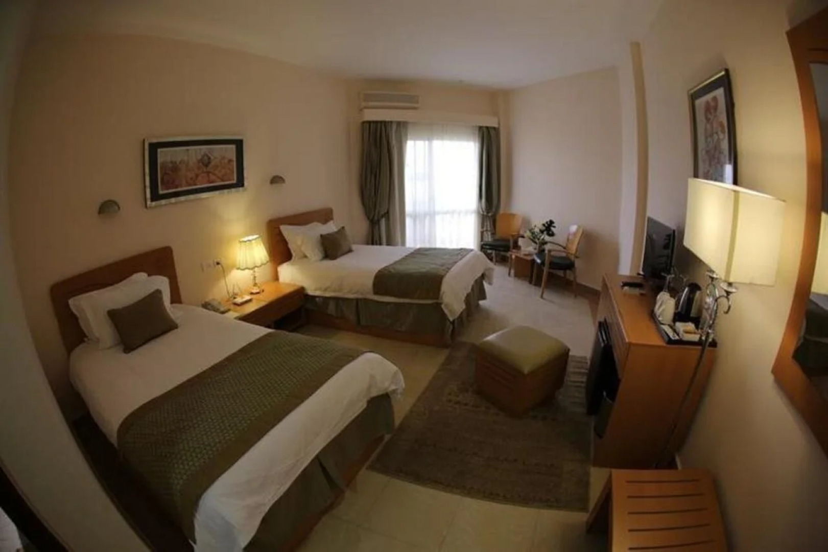 Tolip Family Club Borg El Arab