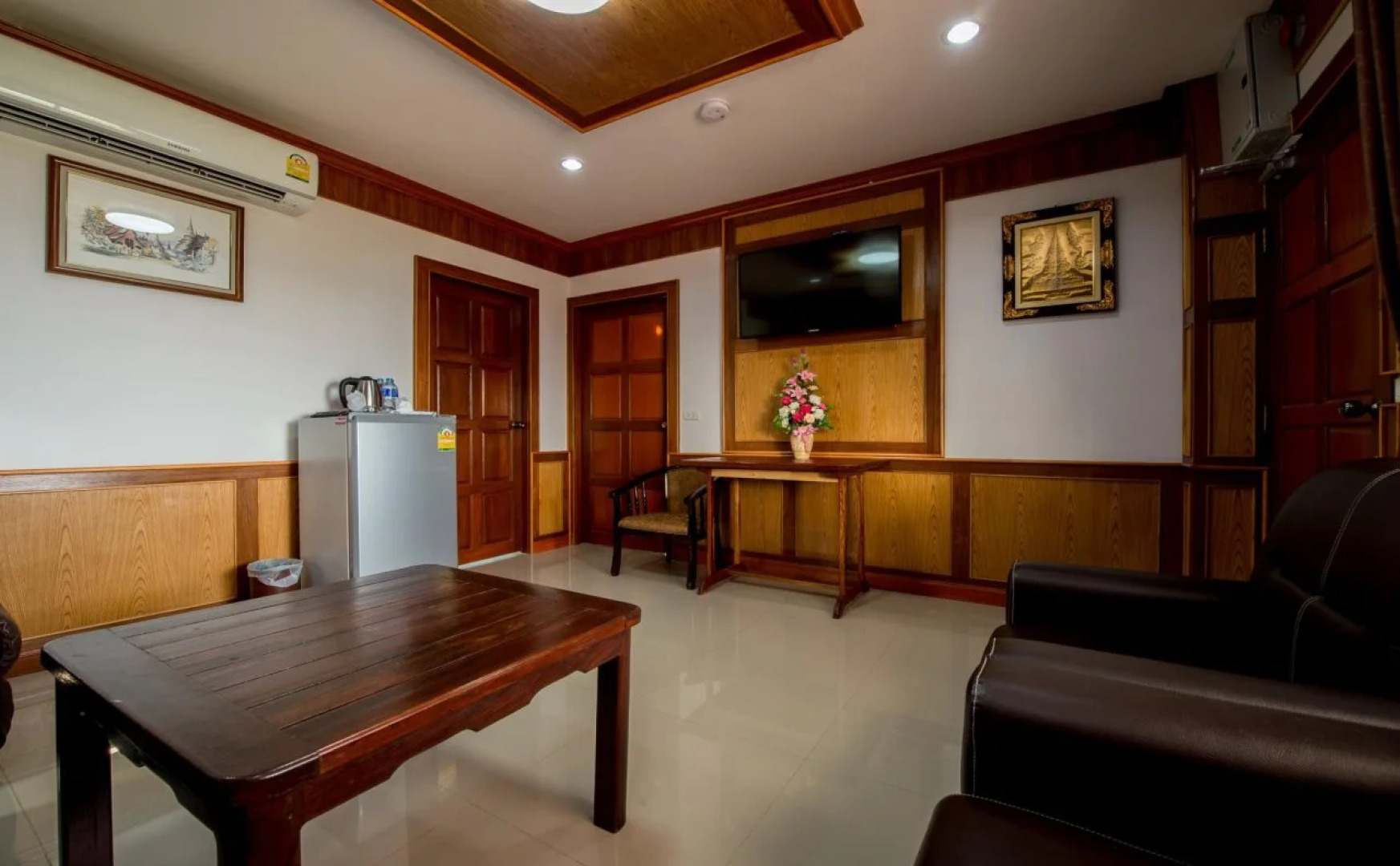Thatphanom View Hotel