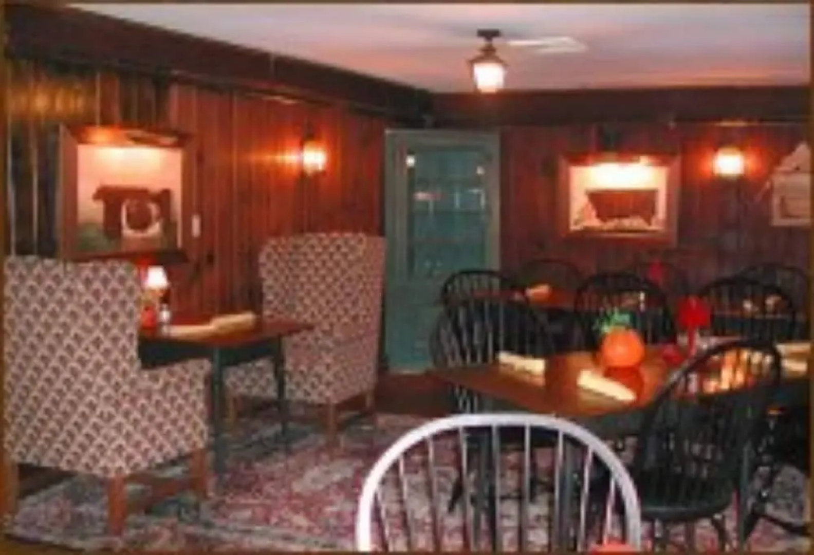 1896 House Country Inn - Barnside Inn