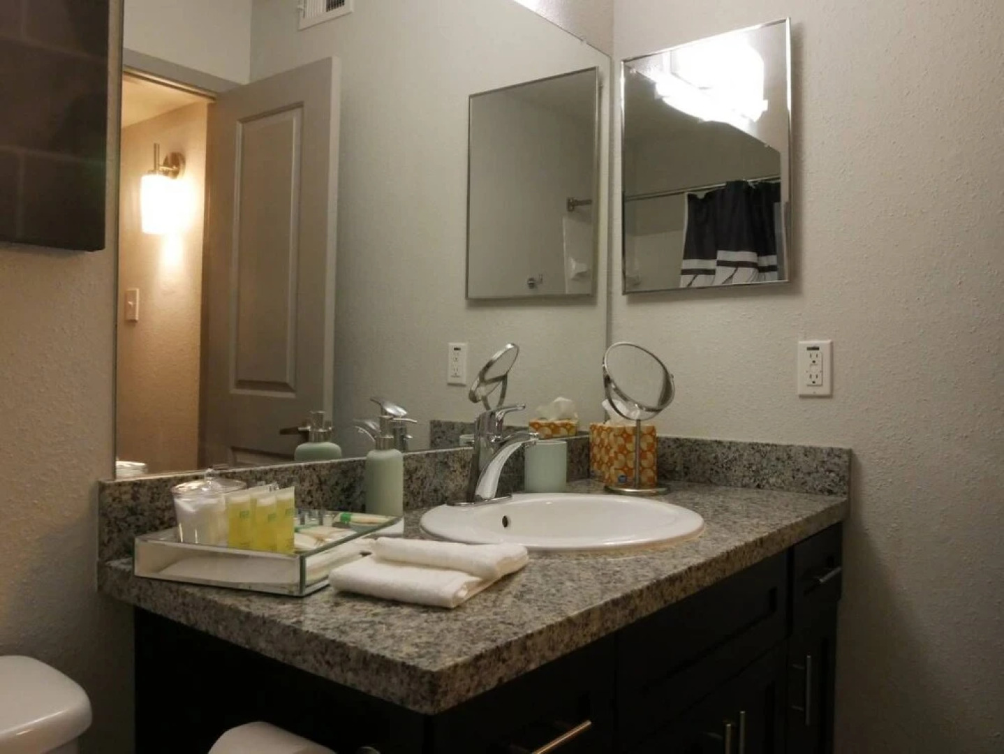 Quiet By Woodlands Mall And Cynthia W. M. Pavilion