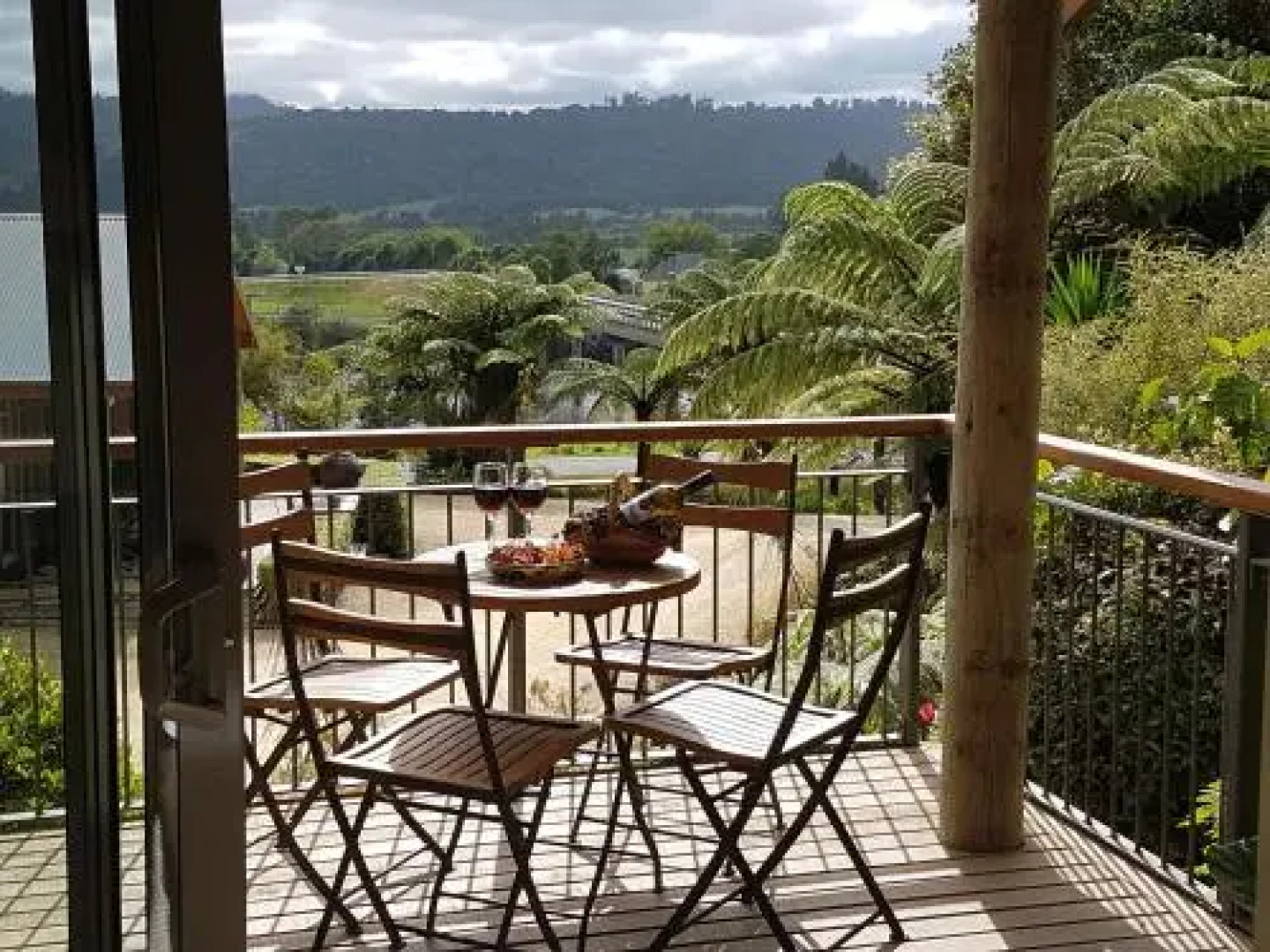 Riverstone Karamea Accommodation
