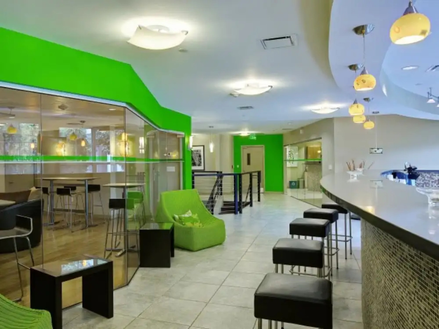 Global Luxury Suites at Broad Street