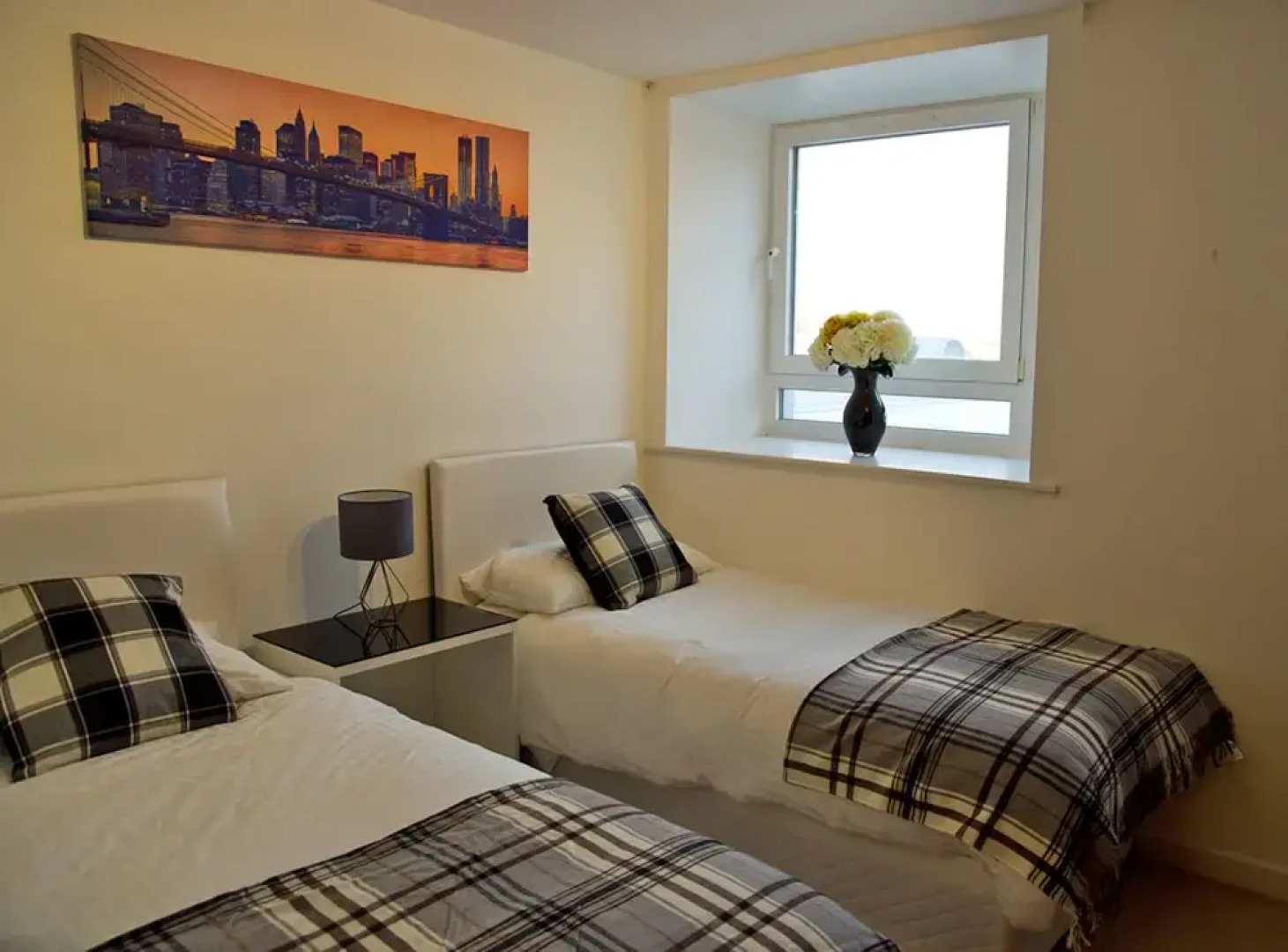 Icon Becket Apartment