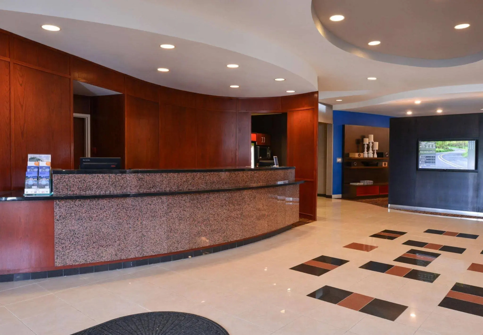 Courtyard by Marriott Pittsburgh Monroeville