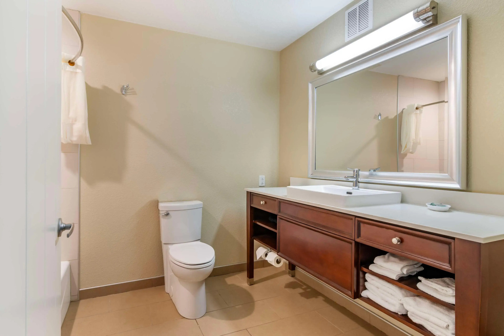 Best Western On The River