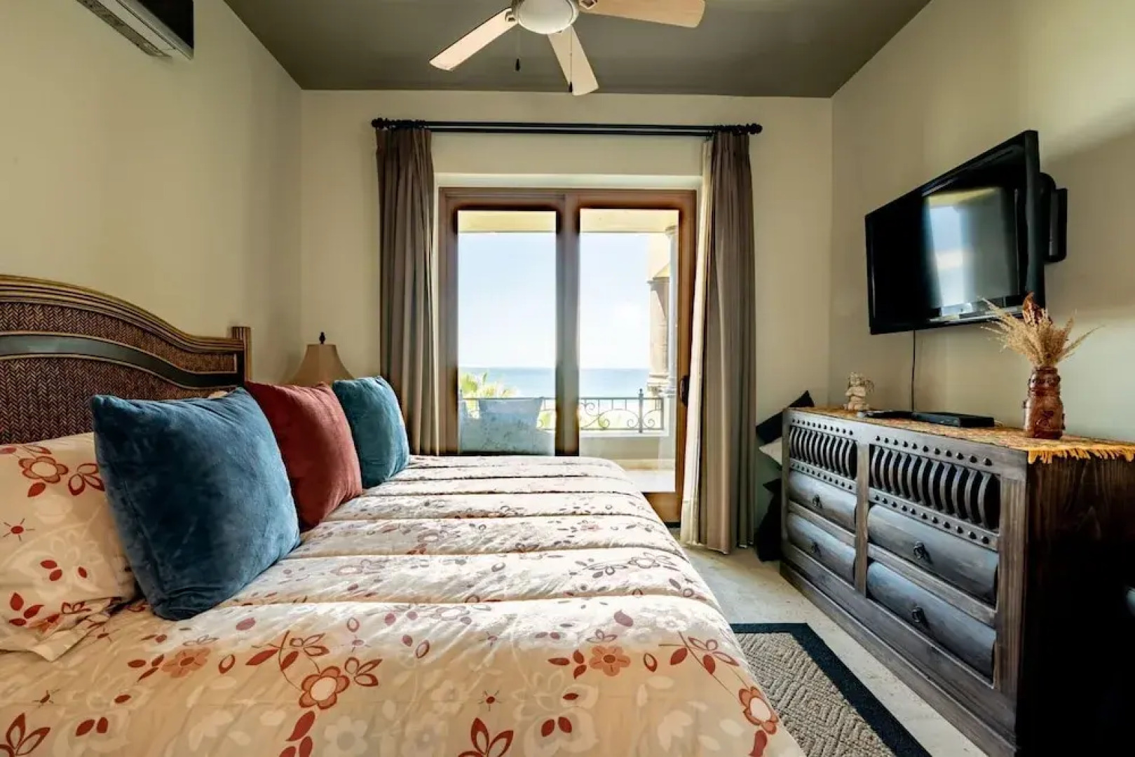 Sol Pacífico Cerritos by Casago