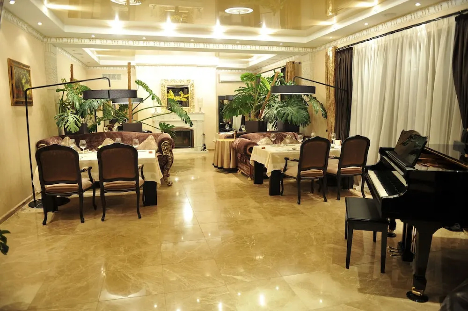 Гостиница «Дипломат Клуб»