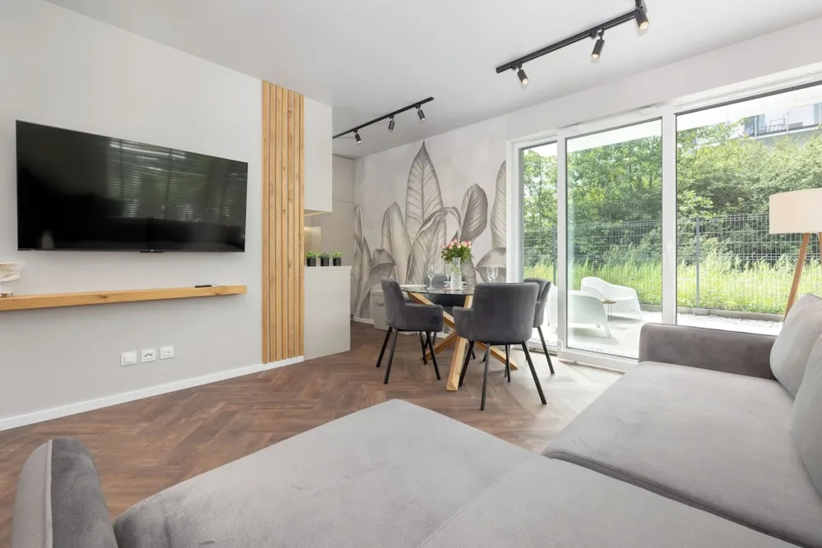 Morzetu Apartment Gaski by Renters