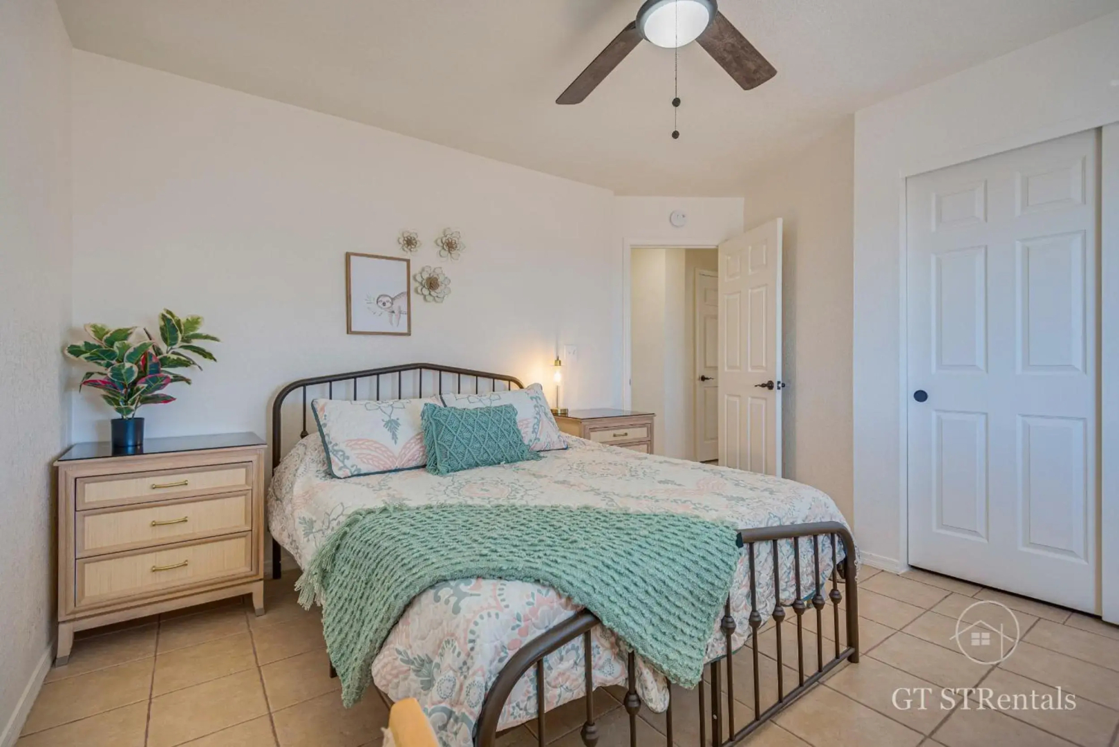 FRESHWATER FUN - Pet & Family Friendly with Great Location!